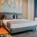 Ivy Hotel