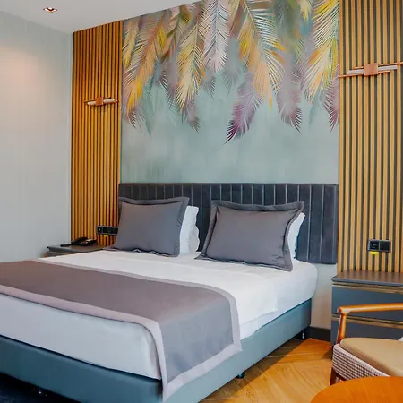 Ivy Otel