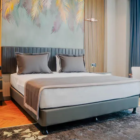 Ivy Otel